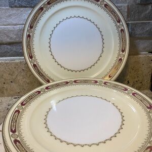 Vintage Set Of 4 Ambassadors Cream, White , Maroon And Gold 9 3/4” Set Of 6